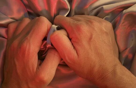 Men's Point-G-and Sponge Stimulation